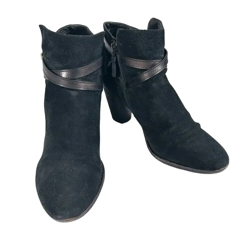 COLE HAAN! BLACK GENUINE SUEDE LEATHER CRISS-CROSS, CHUNKY ANKLE BOOTS! SZ 10B